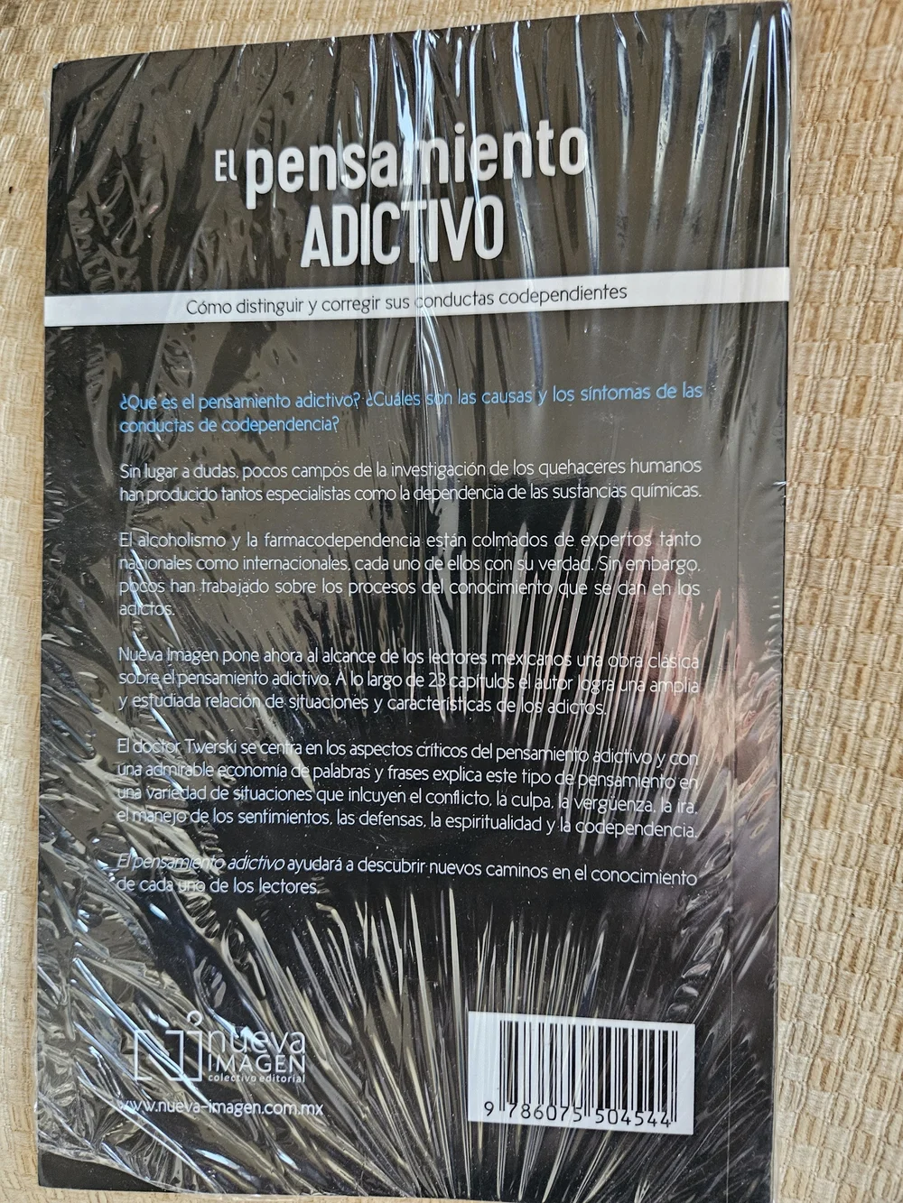 El pensamiento adictivo – Multicolor Wall Art Book Cover